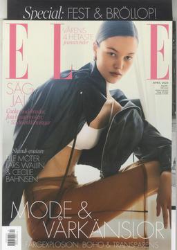 Elle (SE)